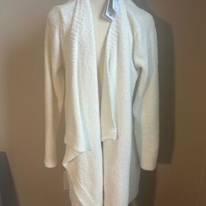 UGG Cream Phoebe Wrap Medium New with tags